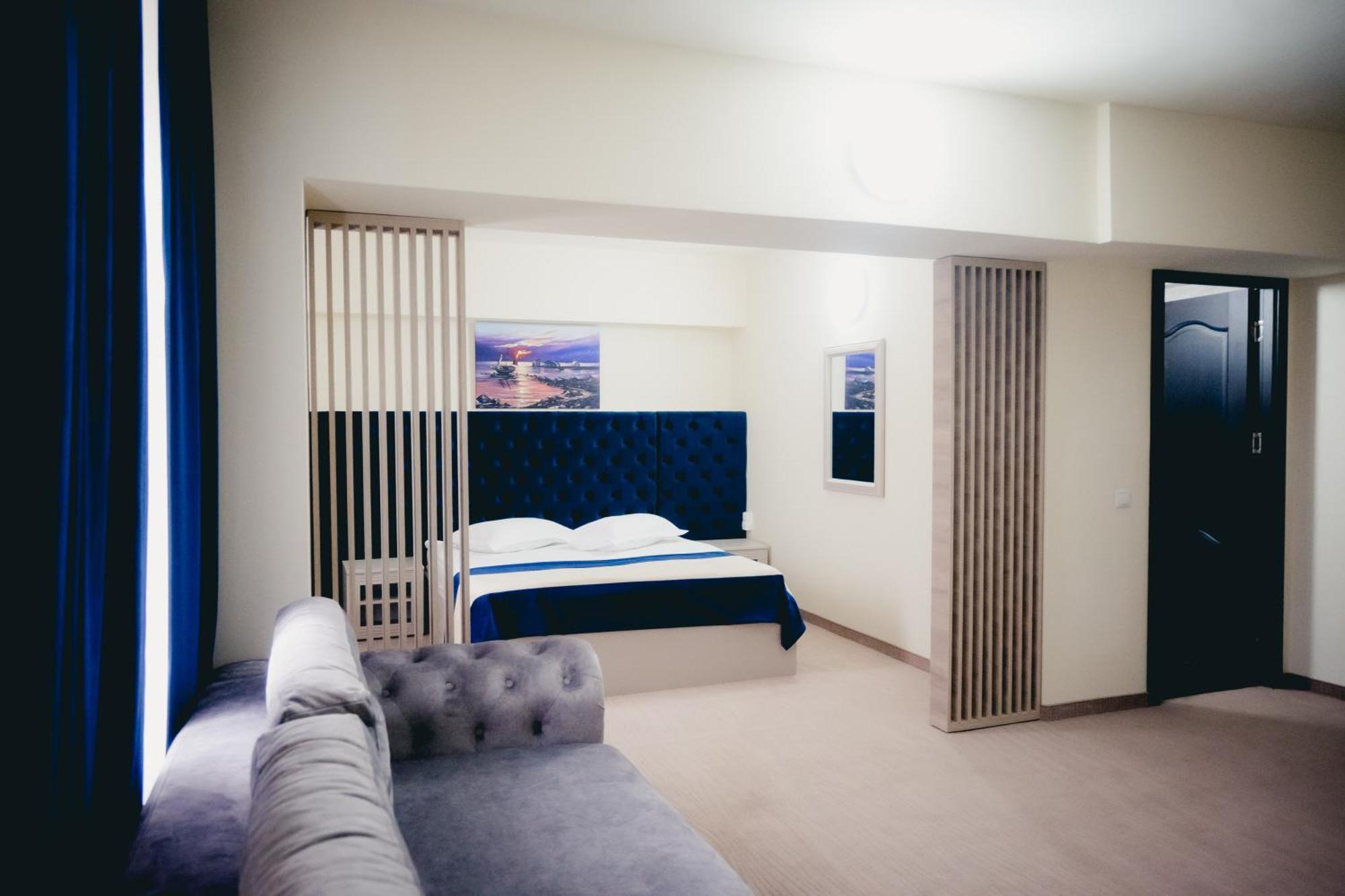 Hotel Valahia Тырговиште Экстерьер фото