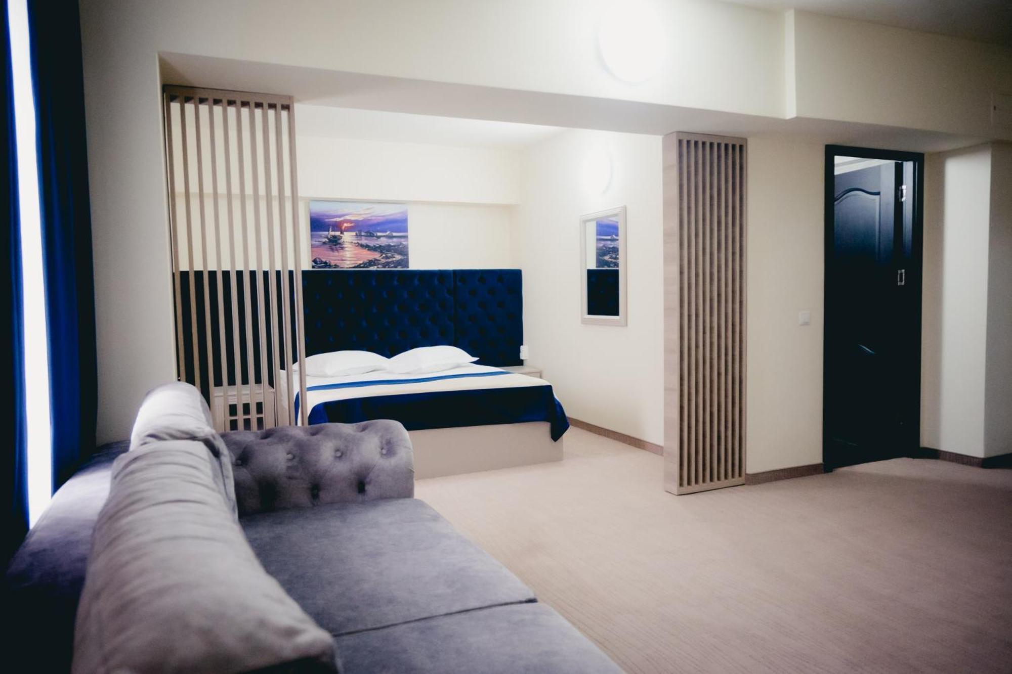 Hotel Valahia Тырговиште Экстерьер фото