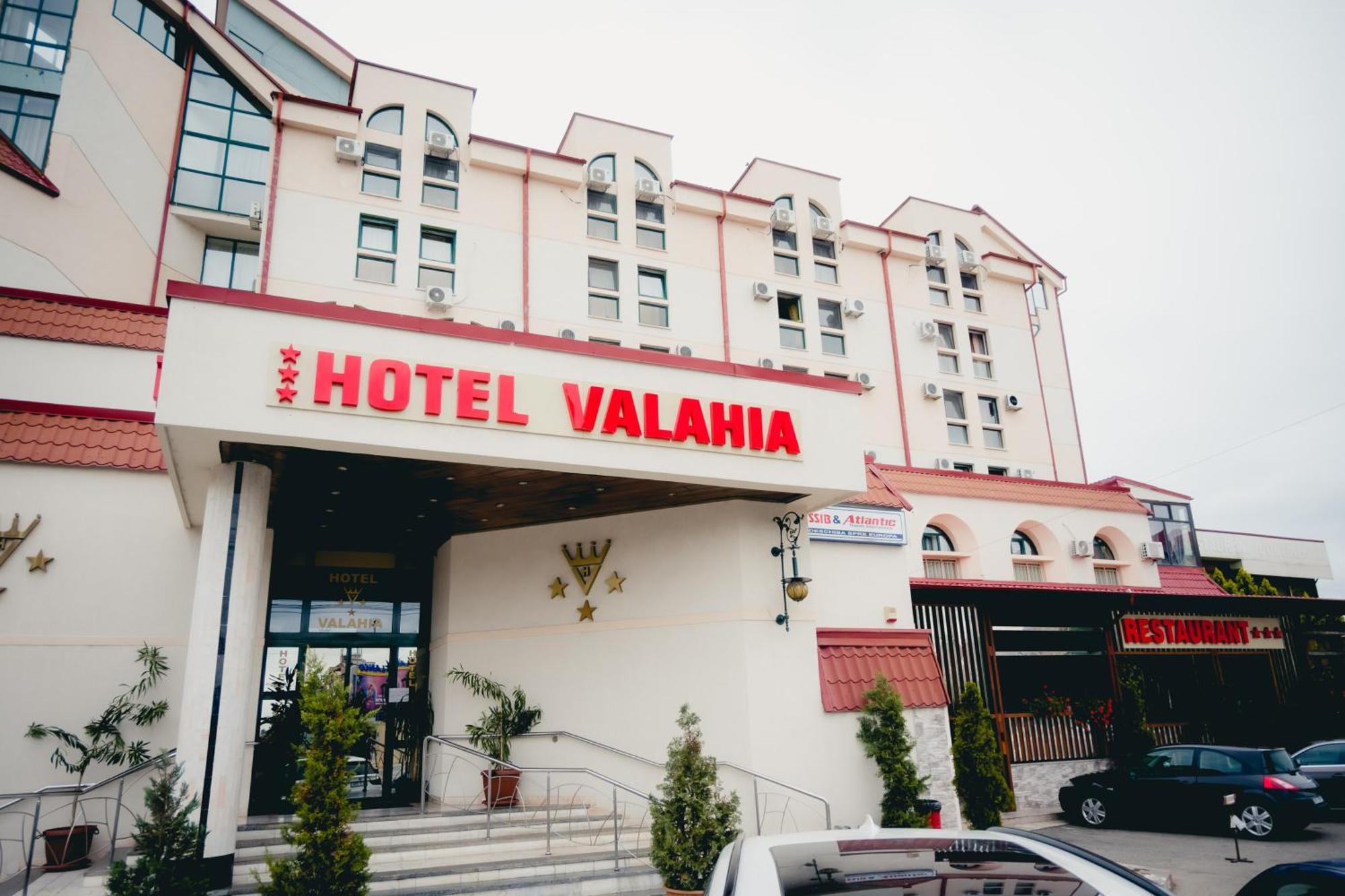 Hotel Valahia Тырговиште Экстерьер фото
