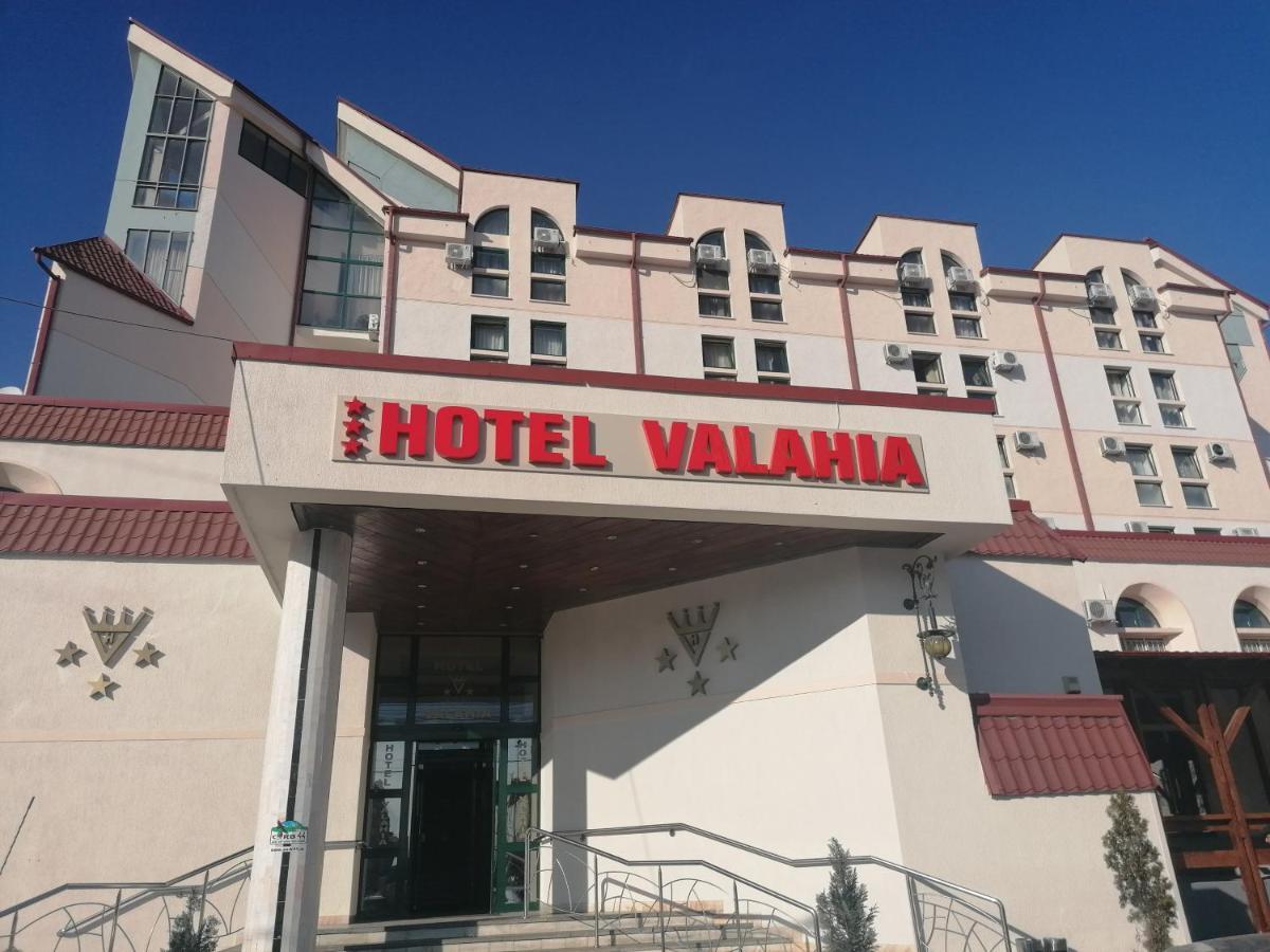 Hotel Valahia Тырговиште Экстерьер фото